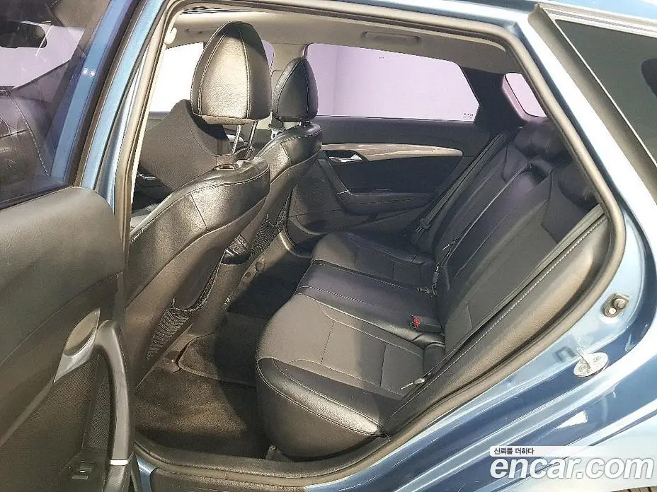 Hyundai i40 2012 1.7 автомат (гидро), фото 9