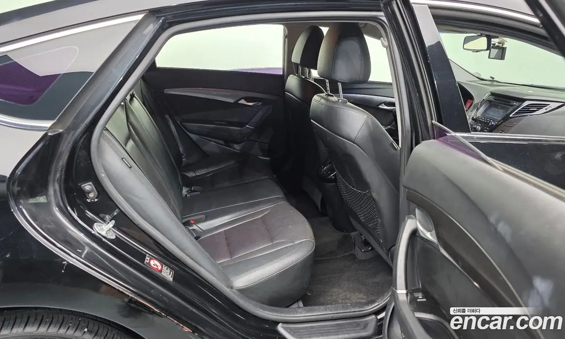 Hyundai i40 2014 1.7 автомат (гидро), фото 11