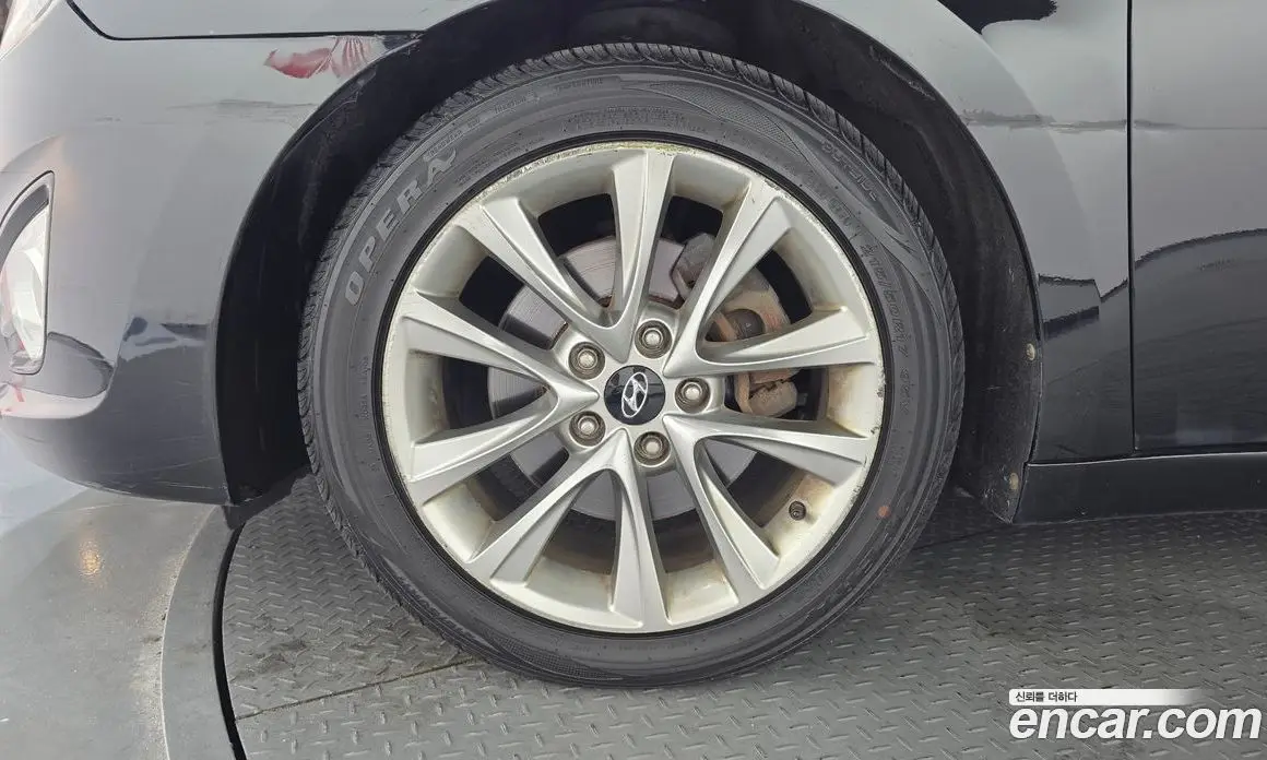 Hyundai i40 2014 1.7 автомат (гидро), фото 5