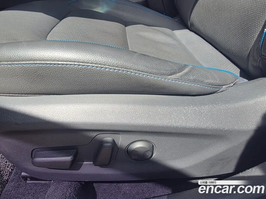 Hyundai Ioniq 2016 1.6 автомат (гидро), фото 10 Hyundai Ioniq 2016 1.6 автомат (гидро), фото 10