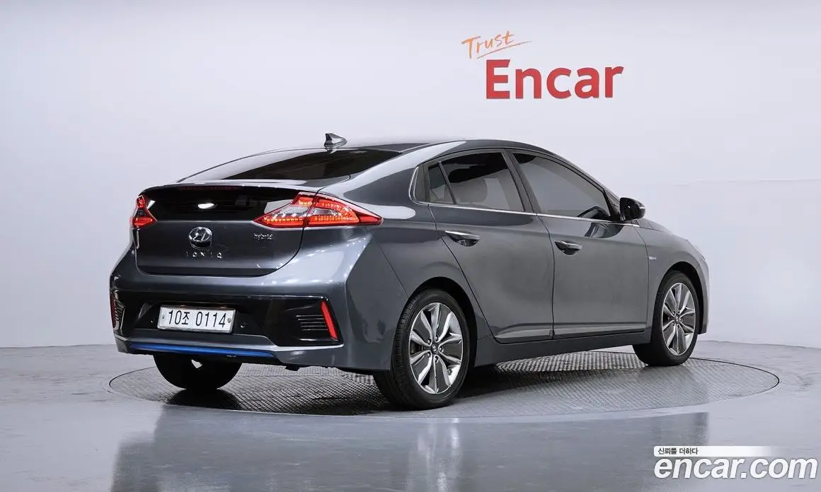 Hyundai Ioniq 2016 1.6 автомат (гидро), фото 2 Hyundai Ioniq 2016 1.6 автомат (гидро), фото 2