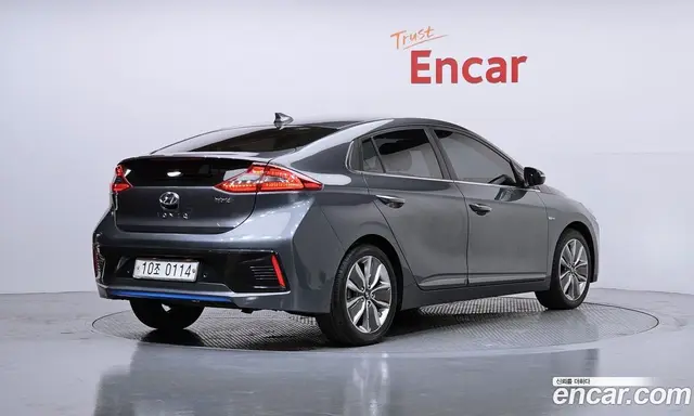 Hyundai Ioniq 2016 1.6 автомат (гидро), миниатюра 2 Hyundai Ioniq 2016 1.6 автомат (гидро), миниатюра 2
