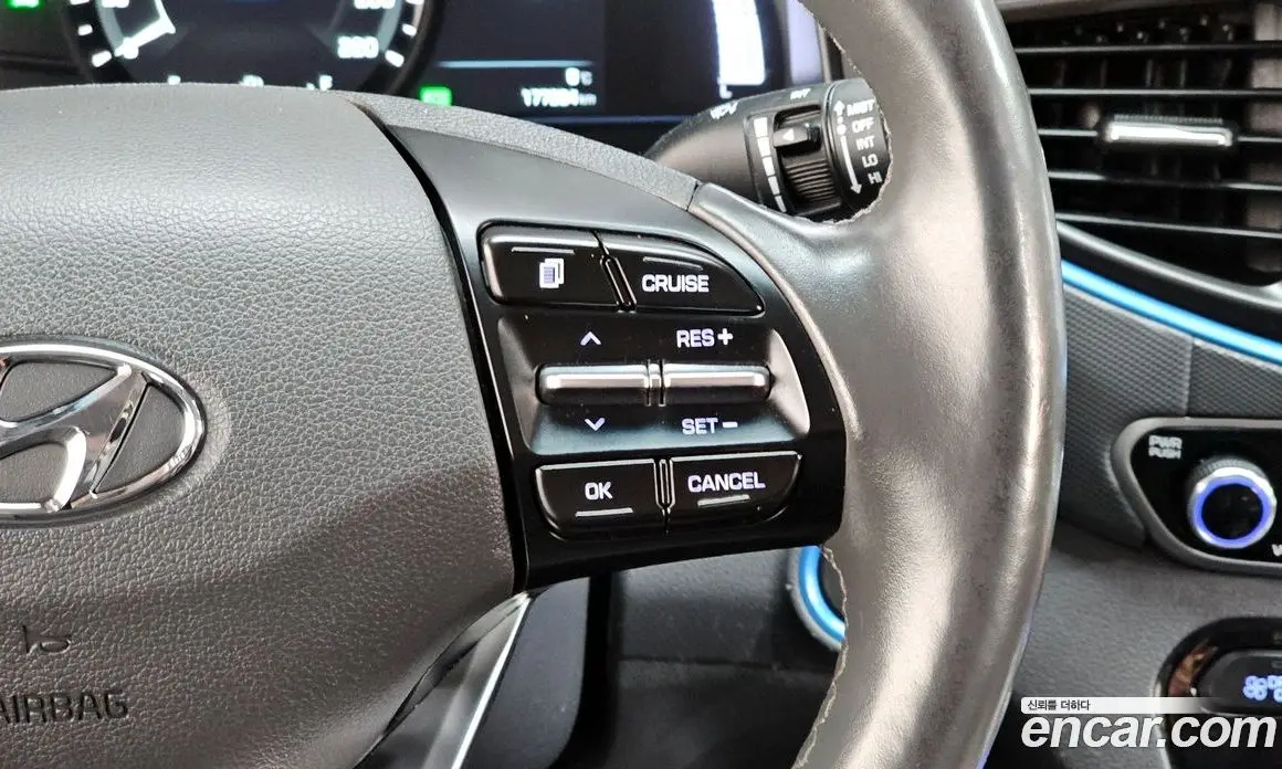 Hyundai Ioniq 2016 1.6 автомат (гидро), фото 19 Hyundai Ioniq 2016 1.6 автомат (гидро), фото 19