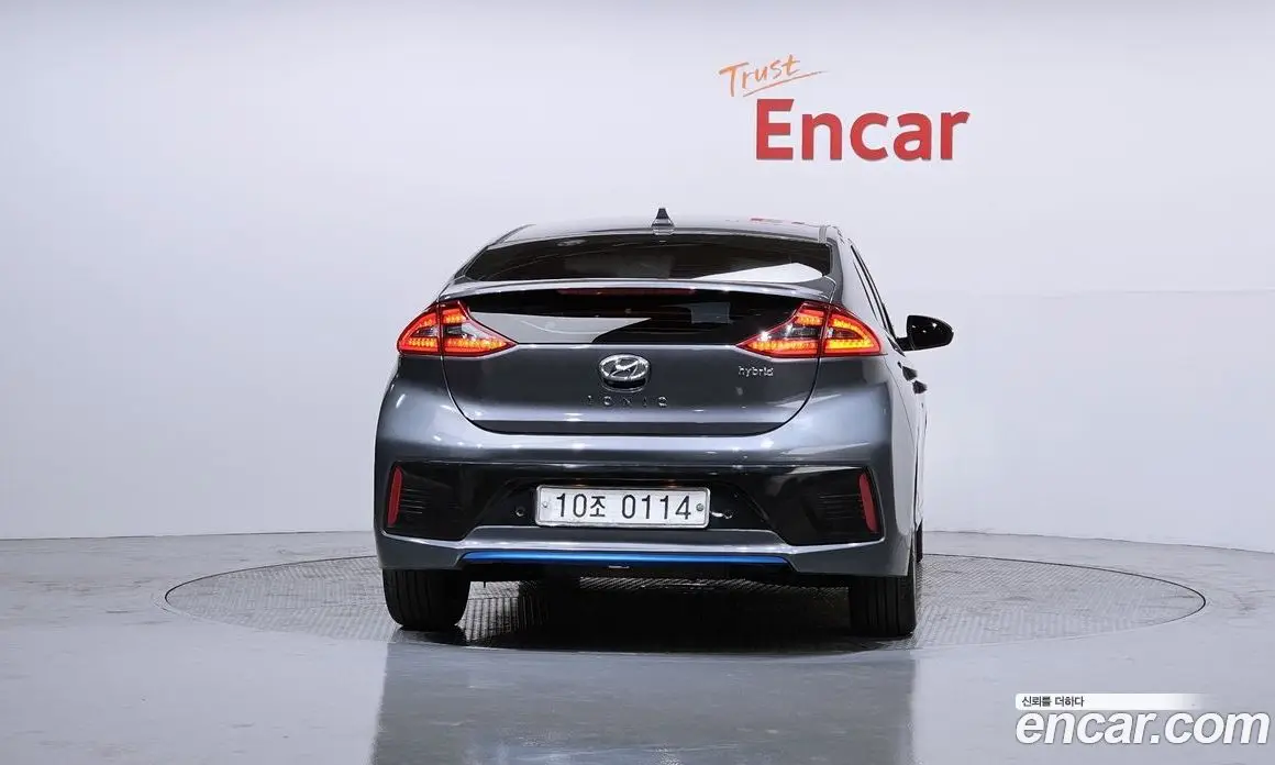 Hyundai Ioniq 2016 1.6 автомат (гидро), фото 4 Hyundai Ioniq 2016 1.6 автомат (гидро), фото 4