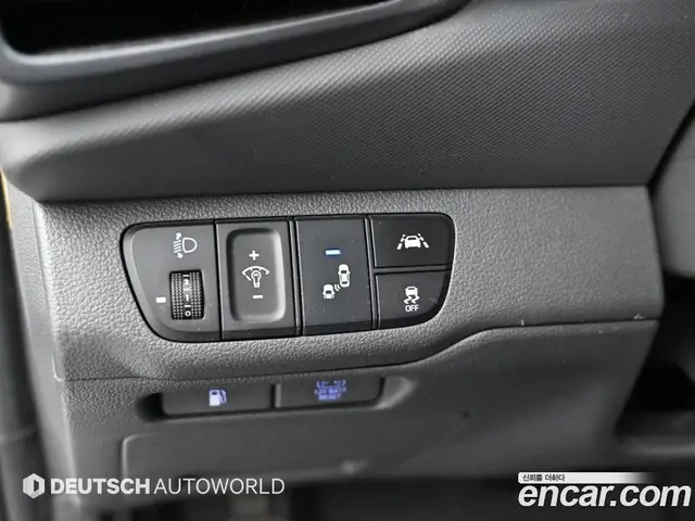 Hyundai Ioniq 2019 1.6 автомат (гидро), миниатюра 9
