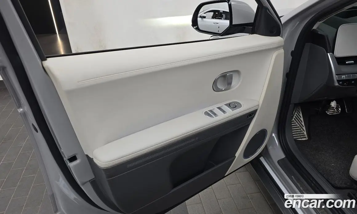 Hyundai Ioniq 5 2022 0.1 автомат (гидро), фото 14 Hyundai Ioniq 5 2022 0.1 автомат (гидро), фото 14