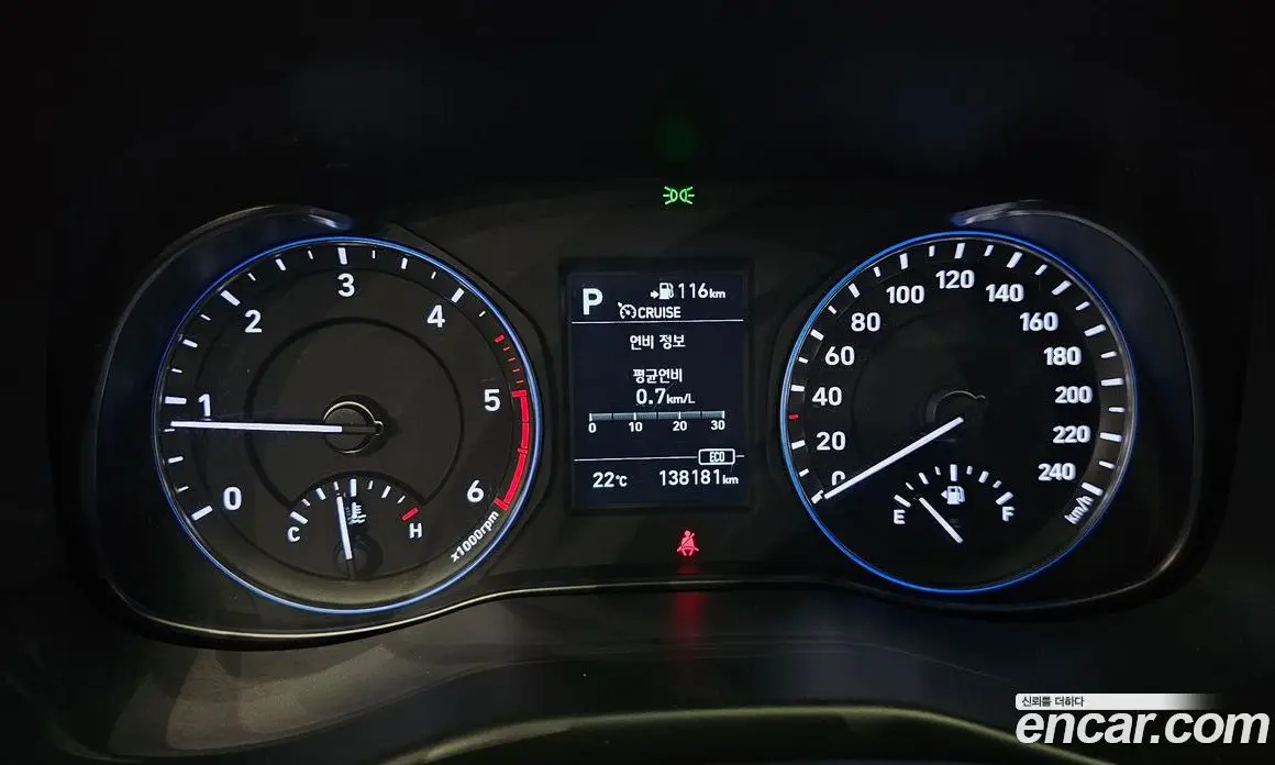 Hyundai Kona 2017 1.6 автомат (гидро), фото 11