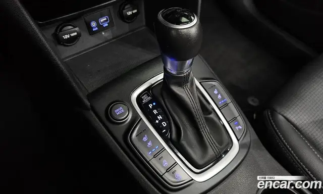 Hyundai Kona 2017 1.6 автомат (гидро), миниатюра 12