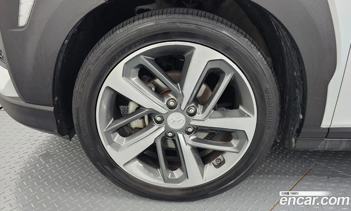 Hyundai Kona 2017 1.6 автомат (гидро), фото 5