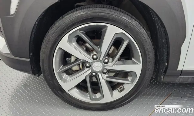 Hyundai Kona 2017 1.6 автомат (гидро), миниатюра 5