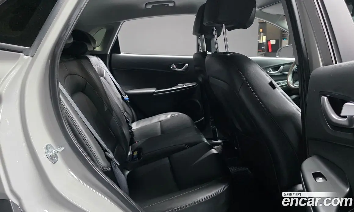 Hyundai Kona 2022 2.0 автомат (гидро), фото 11