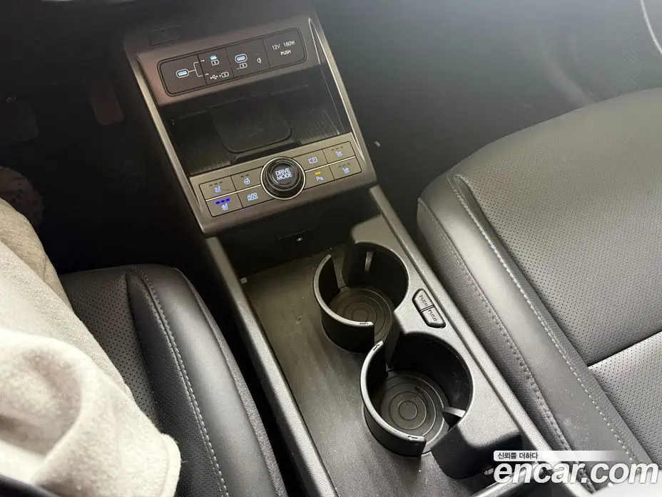 Hyundai Kona 2025 1.6 автомат (гидро), фото 15