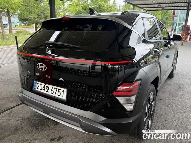 Hyundai Kona 2025 1.6 автомат (гидро), миниатюра 4