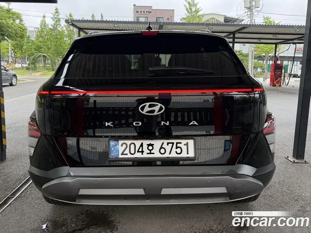 Hyundai Kona 2025 1.6 автомат (гидро), миниатюра 5