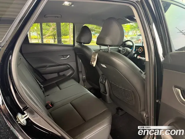 Hyundai Kona 2025 1.6 автомат (гидро), миниатюра 9