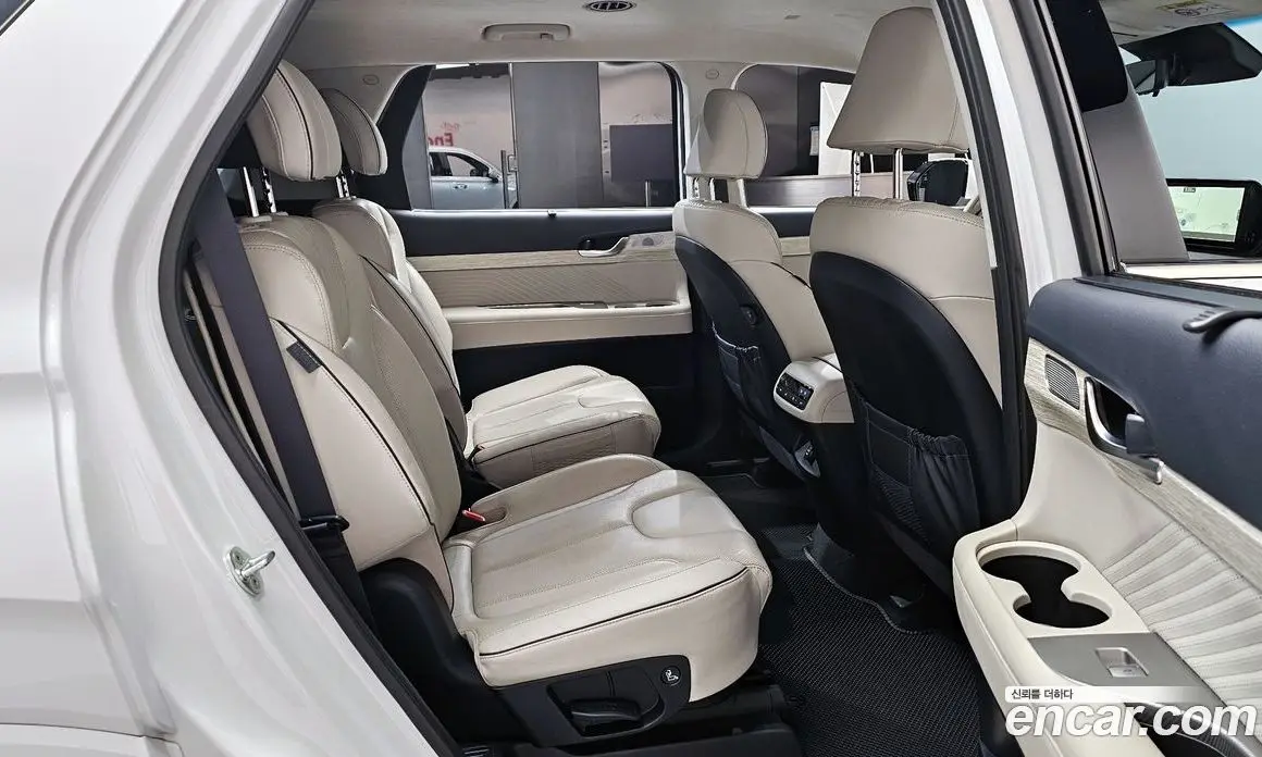 Hyundai Palisade 2022 2.2 автомат (гидро), фото 17