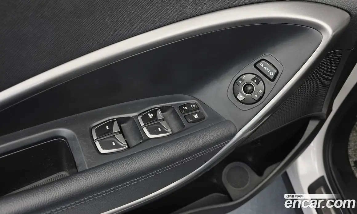 Hyundai Santa Fe 2013 2.0 автомат (гидро), фото 20