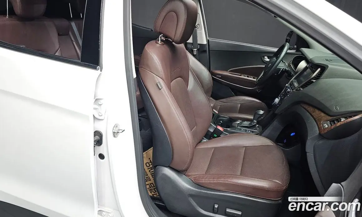 Hyundai Santa Fe 2016 2.0 автомат (гидро), фото 16