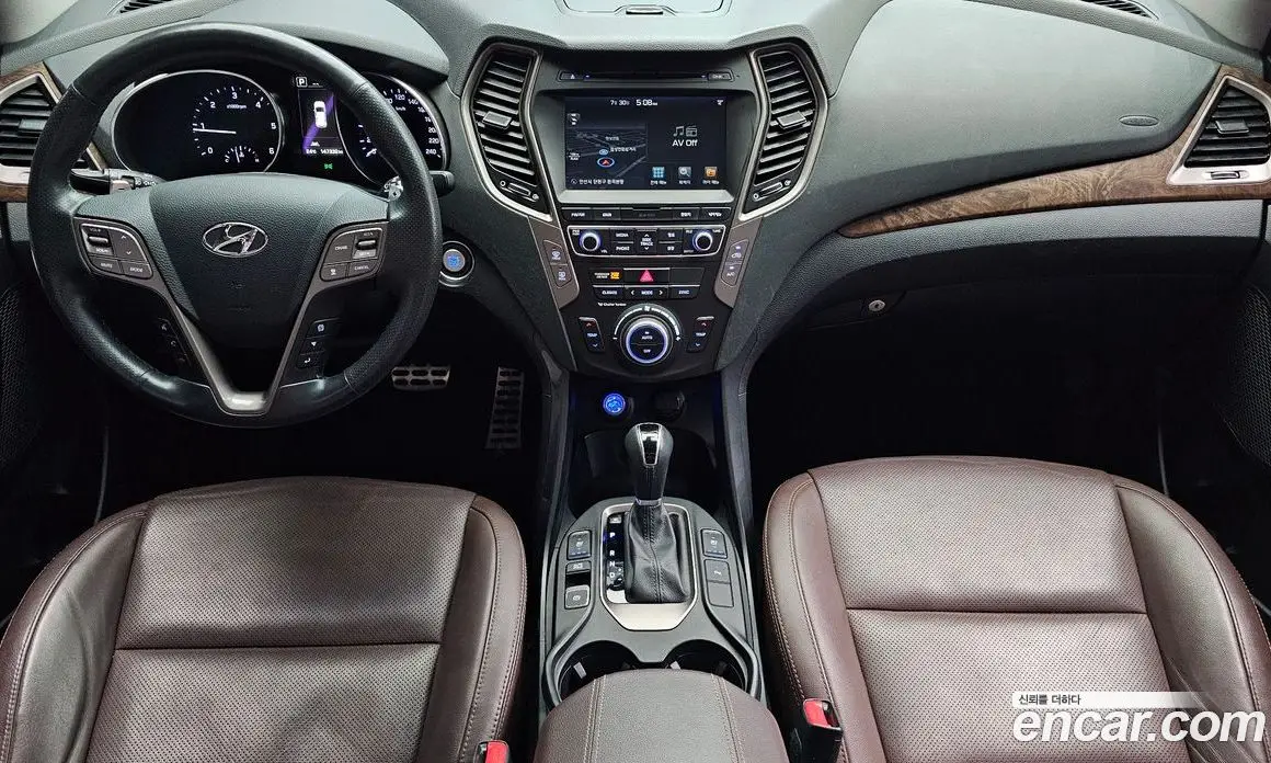 Hyundai Santa Fe 2016 2.0 автомат (гидро), фото 10