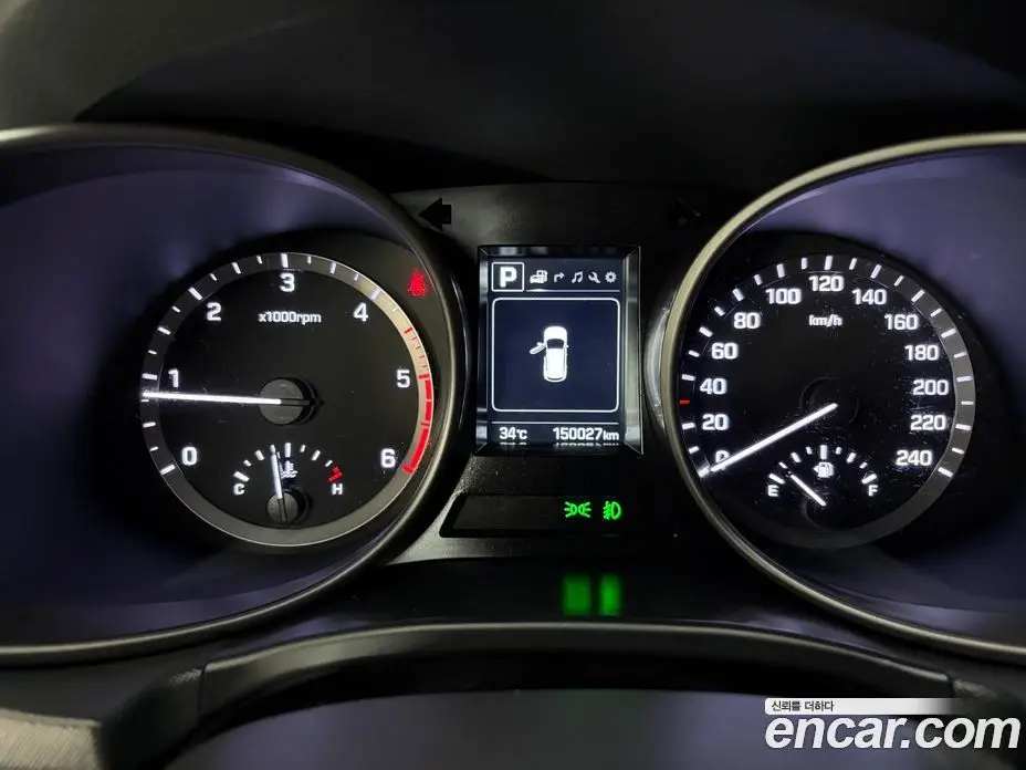 Hyundai Santa Fe 2016 2.0 автомат (гидро), фото 13