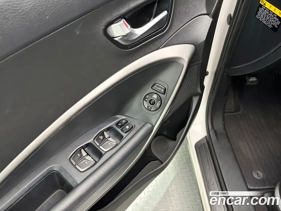 Hyundai Santa Fe 2016 2.0 автомат (гидро), фото 16