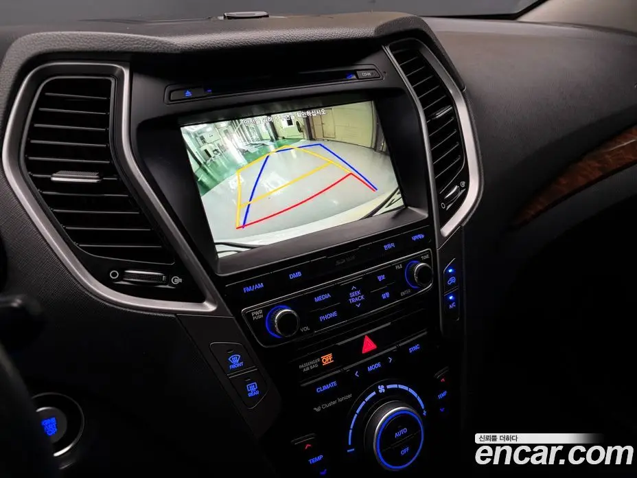Hyundai Santa Fe 2016 2.0 автомат (гидро), фото 19
