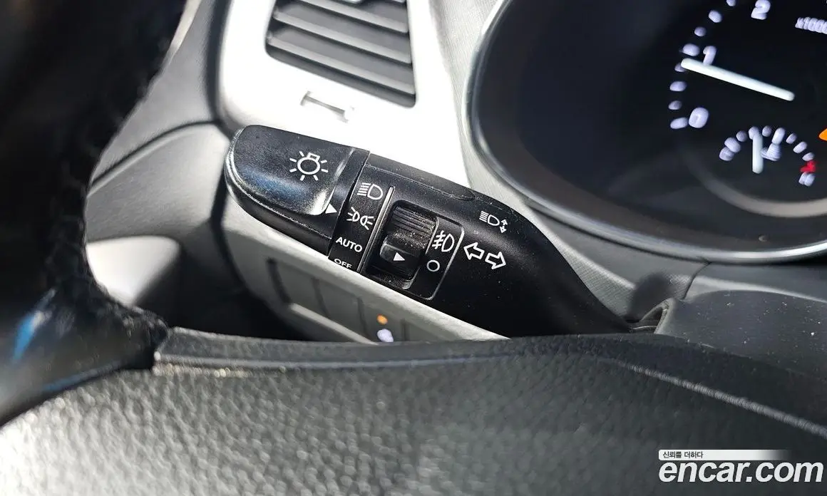 Hyundai Santa Fe 2017 2.0 автомат (гидро), фото 19