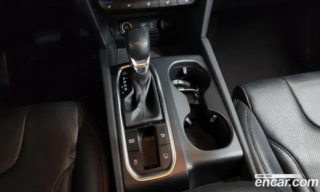 Hyundai Santa Fe 2018 2.0 автомат (гидро), миниатюра 12