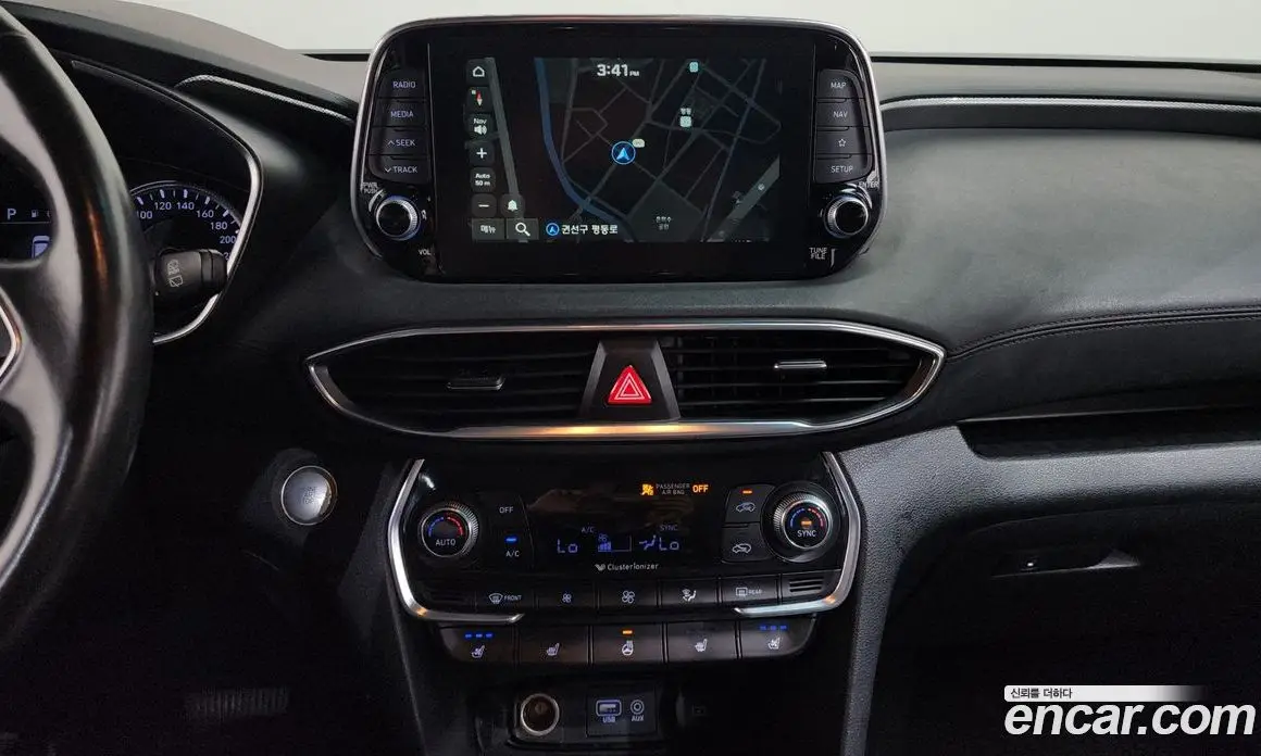 Hyundai Santa Fe 2018 2.0 автомат (гидро), фото 18
