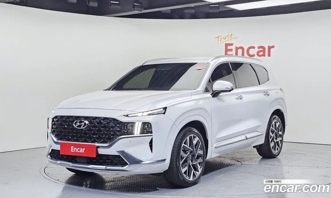 Hyundai Santa Fe 2021 2.2 автомат (гидро), фото 1 Hyundai Santa Fe 2021 2.2 автомат (гидро), фото 1
