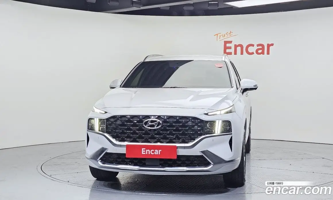 Hyundai Santa Fe 2021 2.2 автомат (гидро), фото 3 Hyundai Santa Fe 2021 2.2 автомат (гидро), фото 3