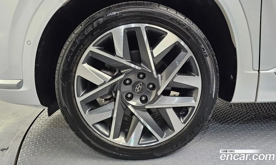 Hyundai Santa Fe 2021 2.2 автомат (гидро), фото 5 Hyundai Santa Fe 2021 2.2 автомат (гидро), фото 5