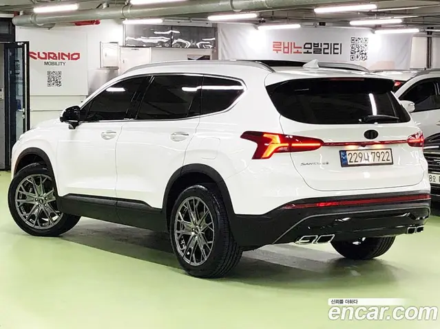 Hyundai Santa Fe 2023 2.5 автомат (гидро), миниатюра 3