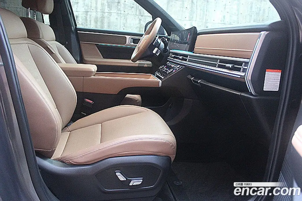 Hyundai Santa Fe 2024 1.6 автомат (гидро), фото 15