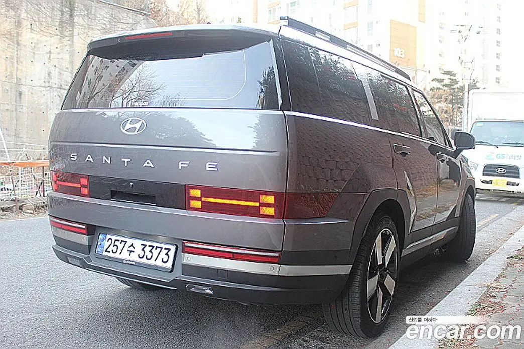Hyundai Santa Fe 2024 1.6 автомат (гидро), фото 4