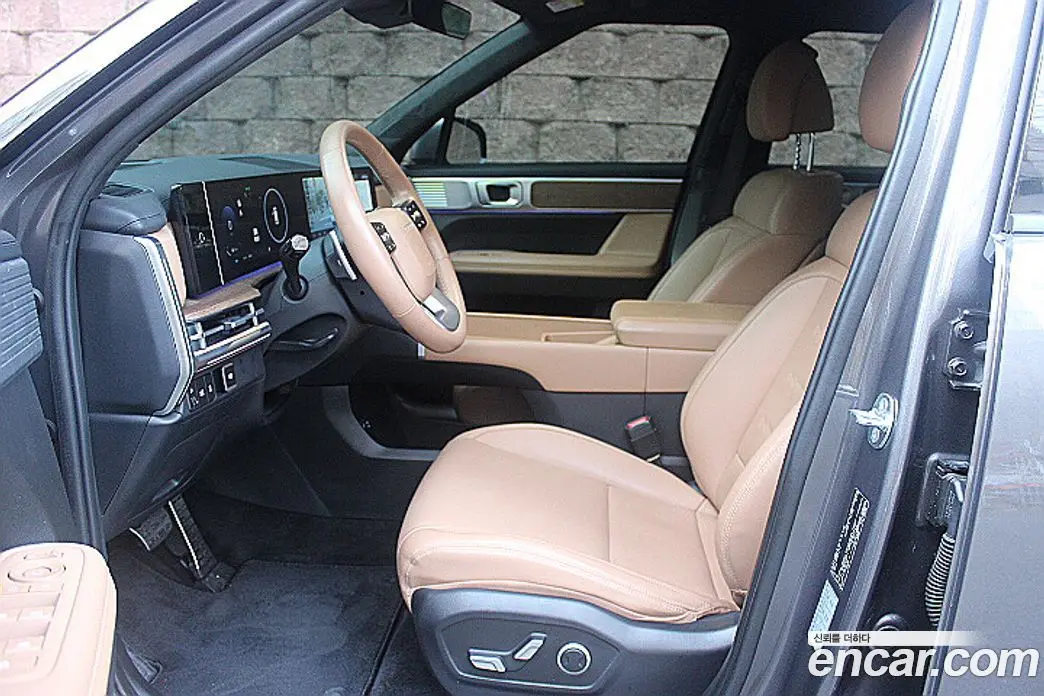 Hyundai Santa Fe 2024 1.6 автомат (гидро), фото 10