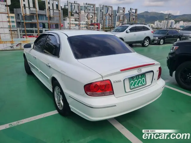 Hyundai Sonata 2004 2.0 автомат (гидро), миниатюра 5 Hyundai Sonata 2004 2.0 автомат (гидро), миниатюра 5