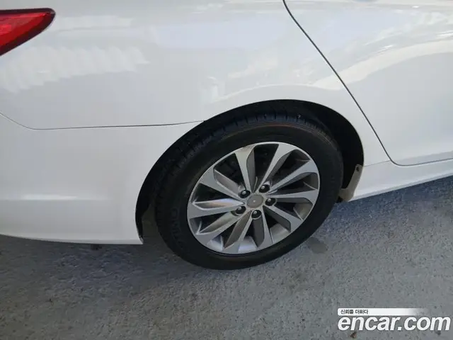 Hyundai Sonata 2013 2.0 автомат (гидро), миниатюра 5