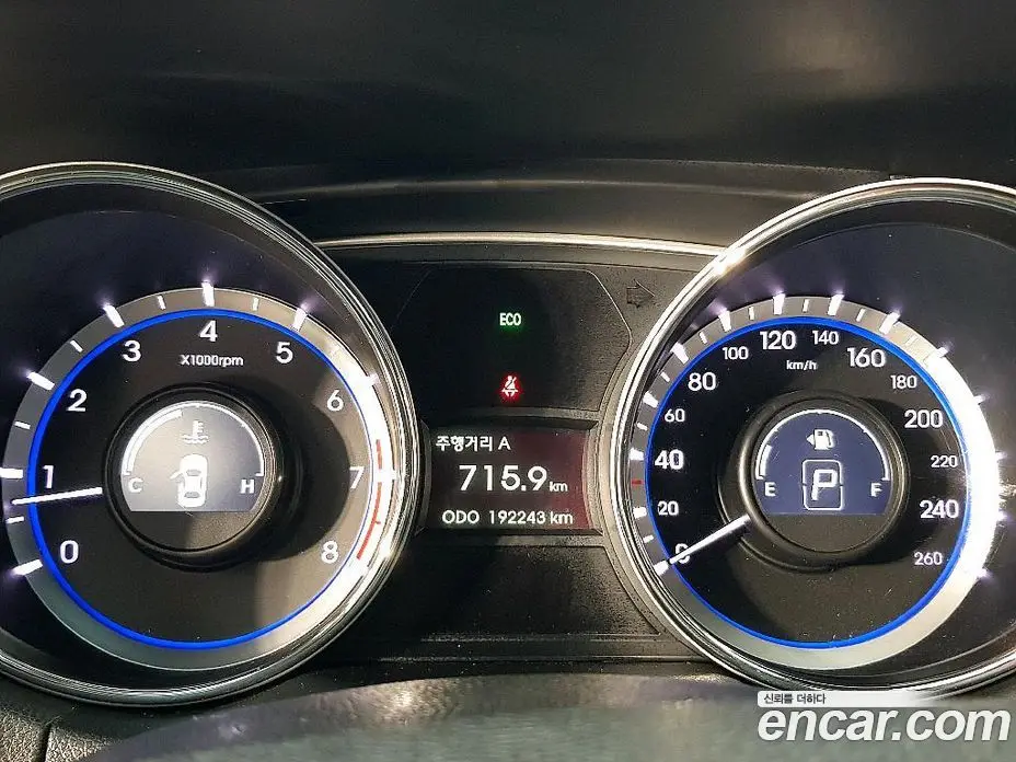 Hyundai Sonata 2013 2.0 автомат (гидро), фото 7