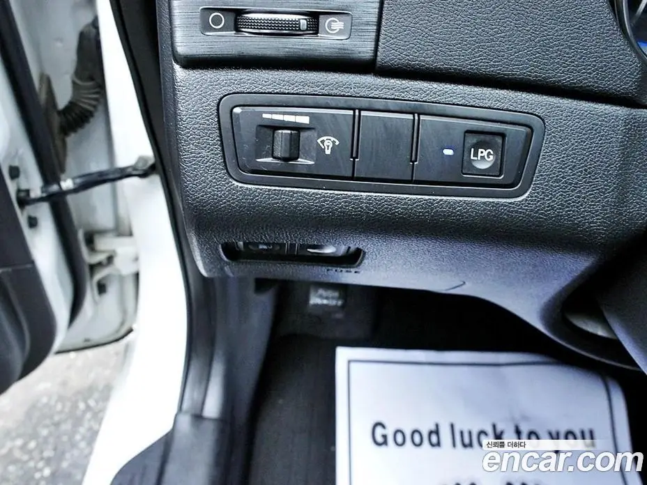 Hyundai Sonata 2013 2.0 автомат (гидро), фото 15 Hyundai Sonata 2013 2.0 автомат (гидро), фото 15