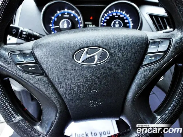 Hyundai Sonata 2013 2.0 автомат (гидро), миниатюра 8 Hyundai Sonata 2013 2.0 автомат (гидро), миниатюра 8