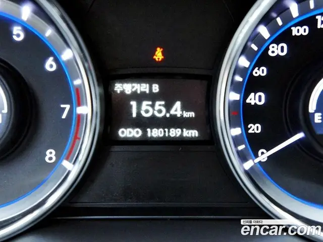 Hyundai Sonata 2013 2.0 автомат (гидро), миниатюра 9 Hyundai Sonata 2013 2.0 автомат (гидро), миниатюра 9