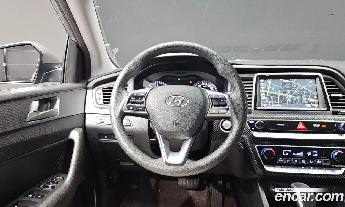 Hyundai Sonata 2017 1.7 автомат (гидро), фото 11
