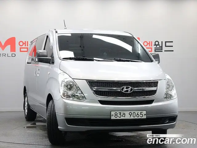 Hyundai Starex 2014 2.5 автомат (гидро), миниатюра 2