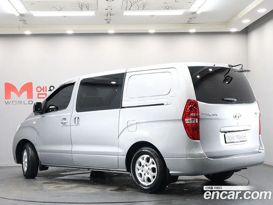 Hyundai Starex 2014 2.5 автомат (гидро), фото 4