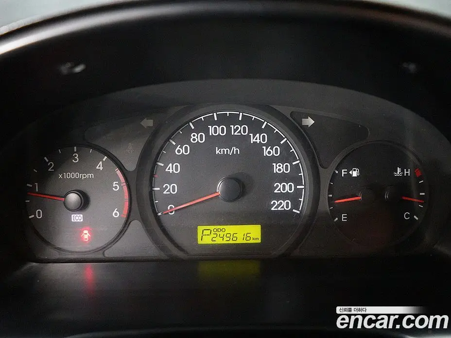 Hyundai Starex 2014 2.5 автомат (гидро), фото 6