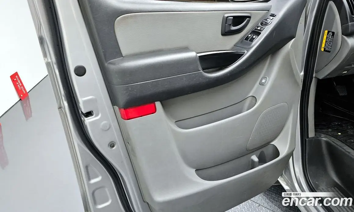 Hyundai Starex 2016 2.5 механика, фото 14