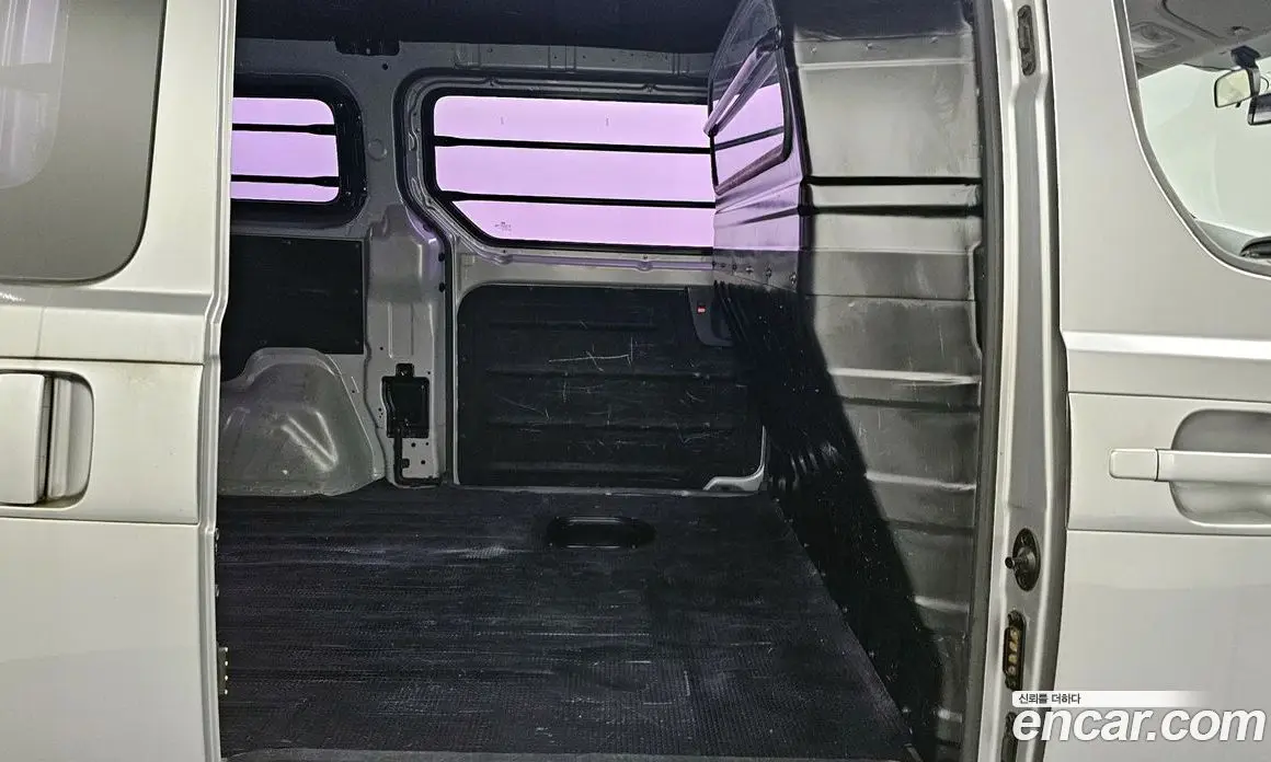 Hyundai Starex 2016 2.5 механика, фото 18