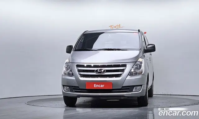 Hyundai Starex 2016 2.5 механика, миниатюра 3