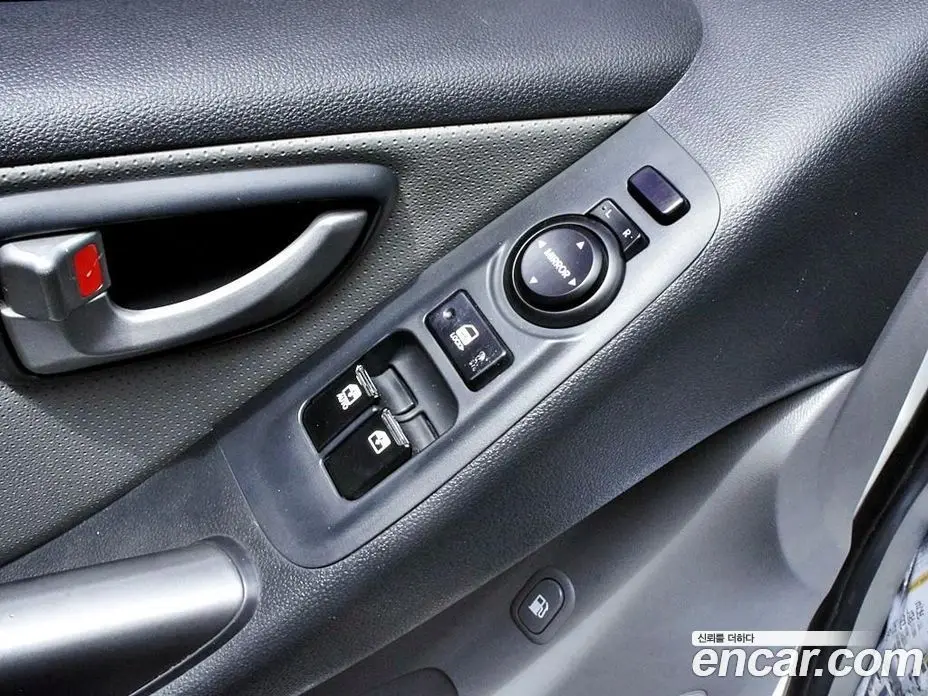 Hyundai Starex 2016 2.5 автомат (гидро), фото 14